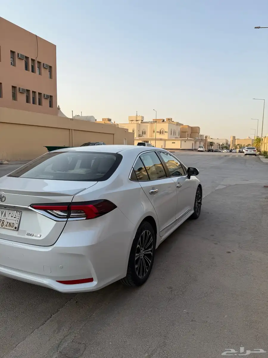 كورولا فل كامل 2022 4