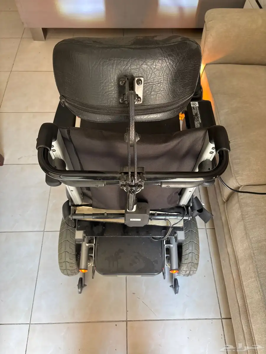 كرسي متحرك I chair mc2 لم يستخدم إلا مره 2