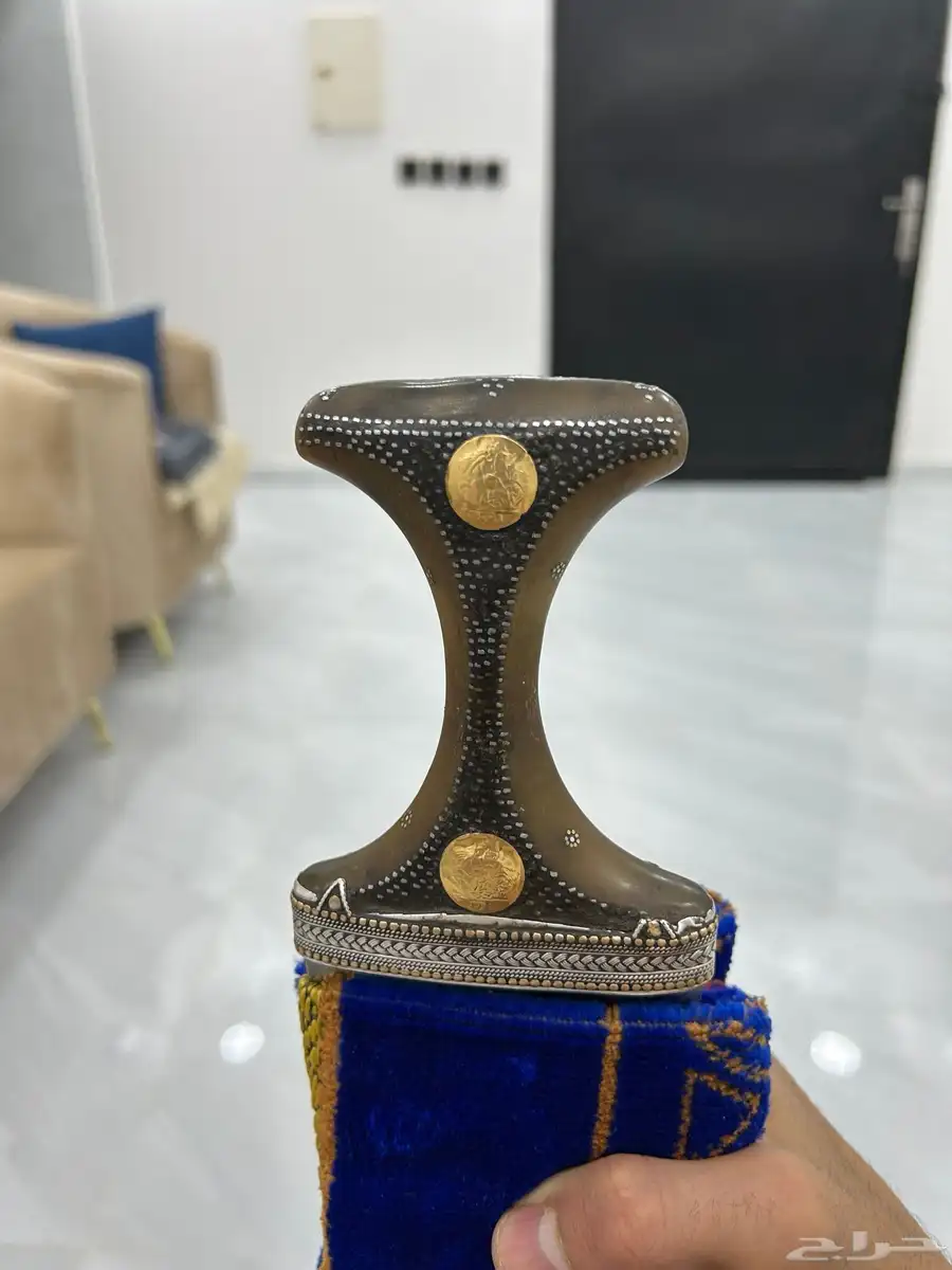 جنبيه زراف صناعني قديم 1