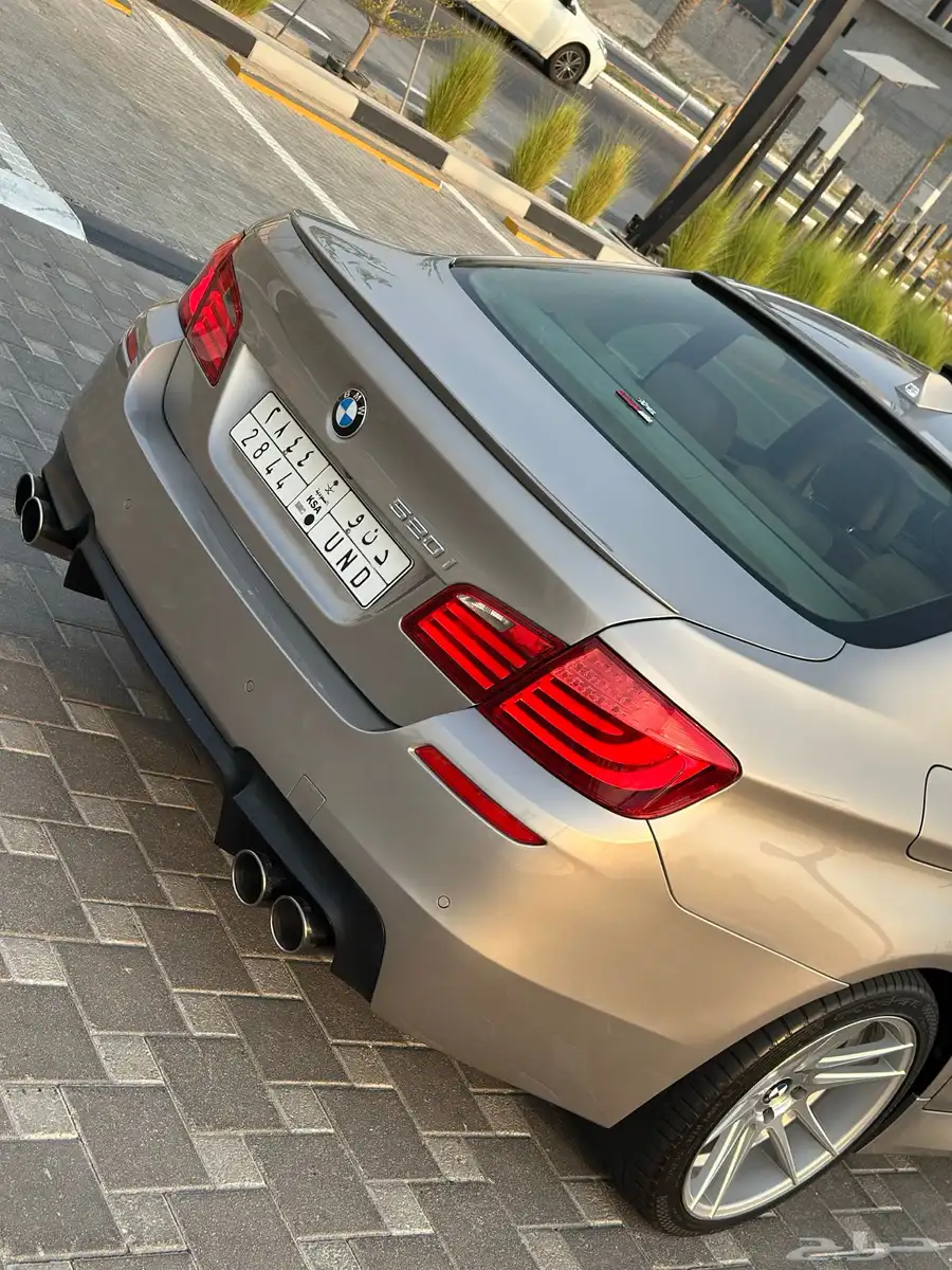 بي ام 520i 2013 أعلي فئة 1