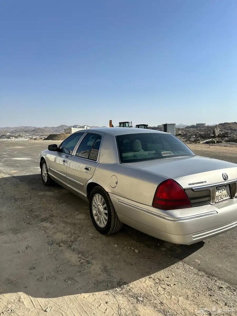للبيع فورد ماركيز 2008 7