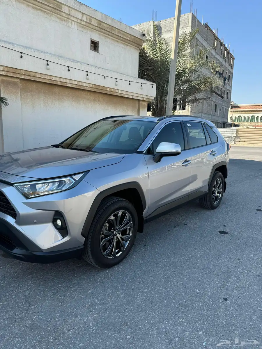 للبيع راف فور 2024 xle 1