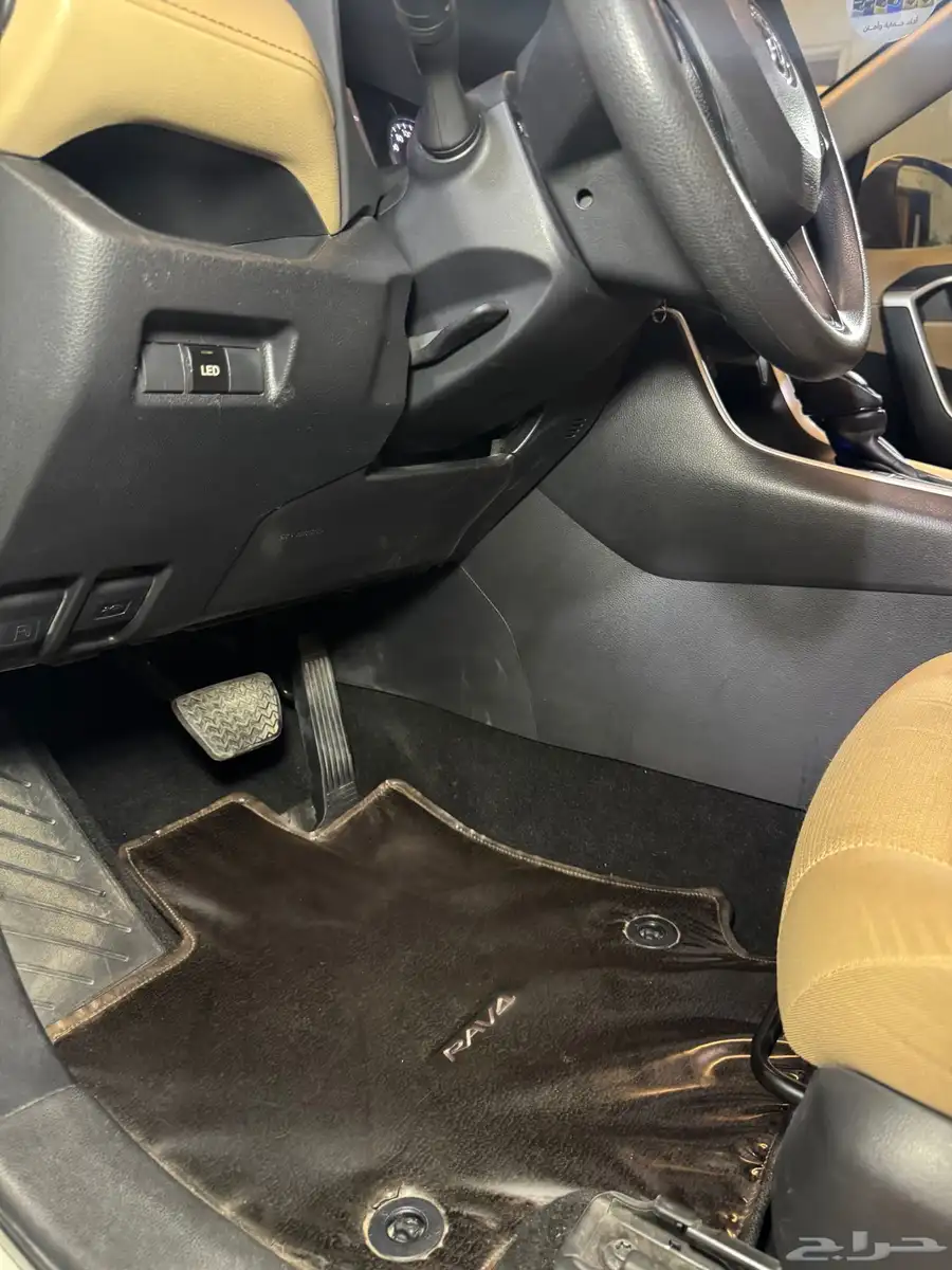 RAV4 2022 14