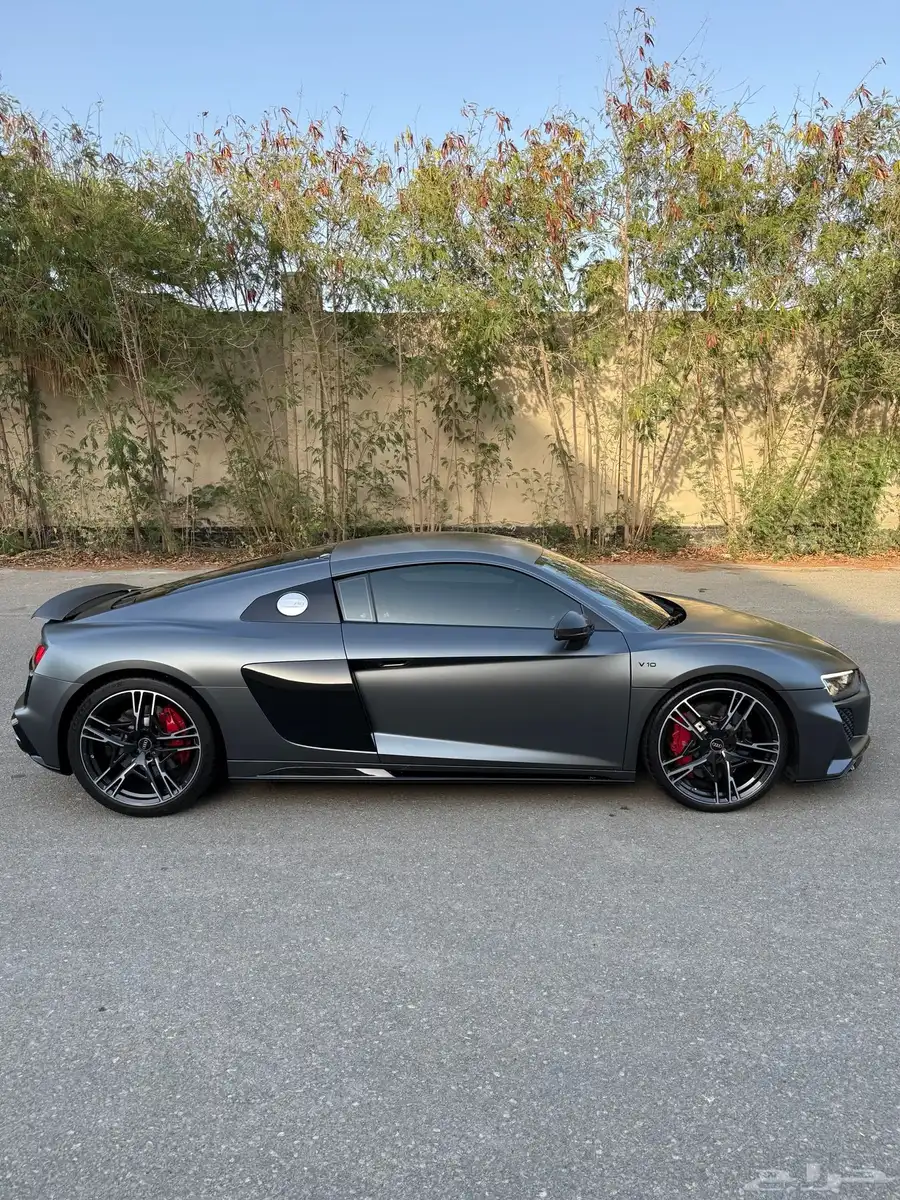 Audi R8 black Edition under warrenty index
