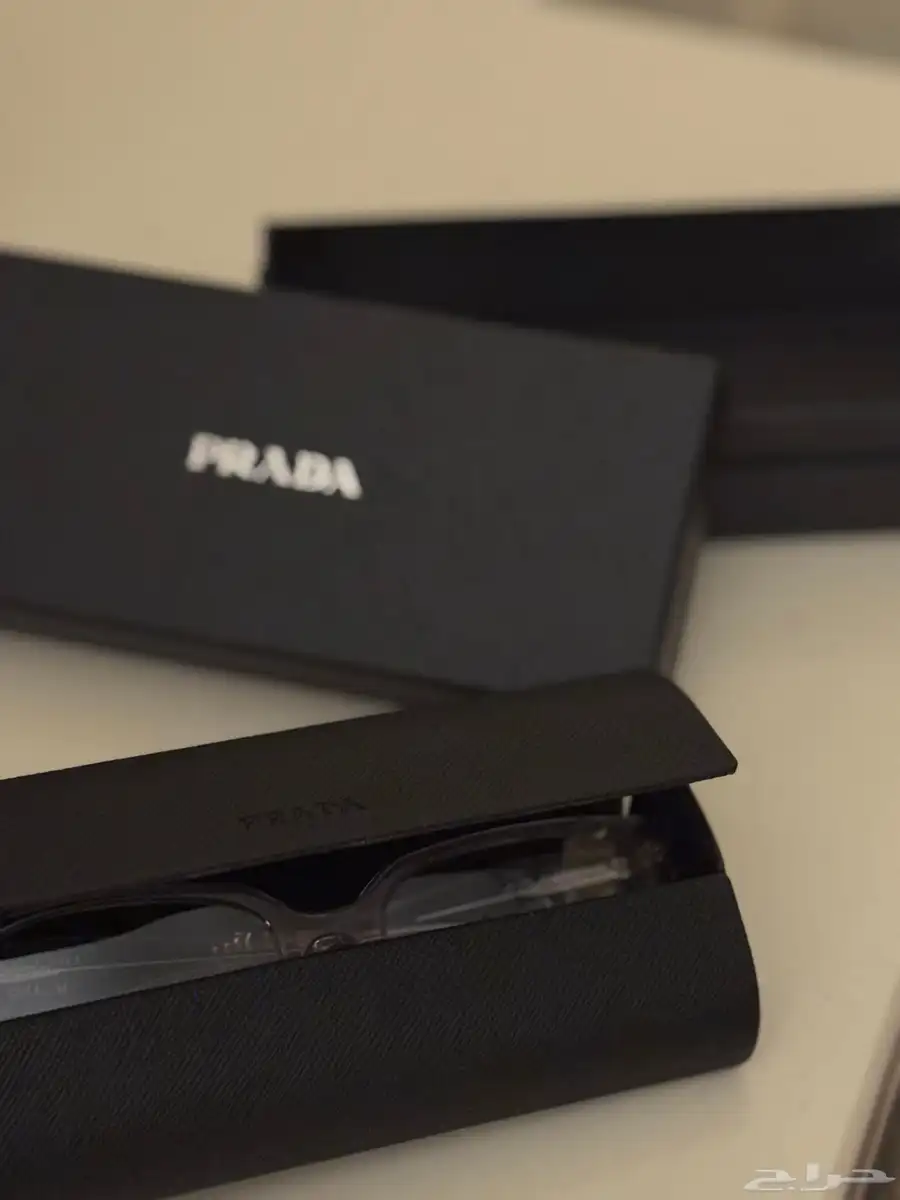 نظارة Prada للبيع 3
