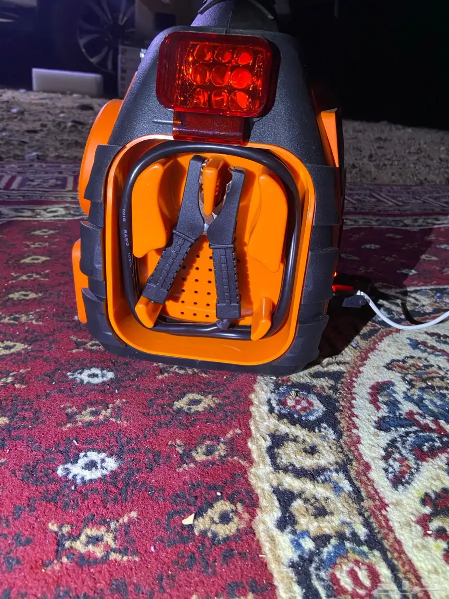 شاحن متنقل كبير للبر 8