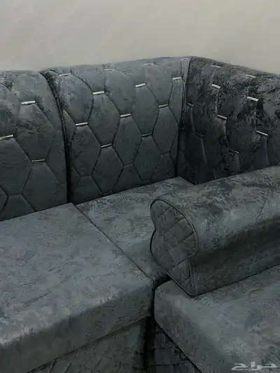 كنب مجلس رمادي نظيف 7