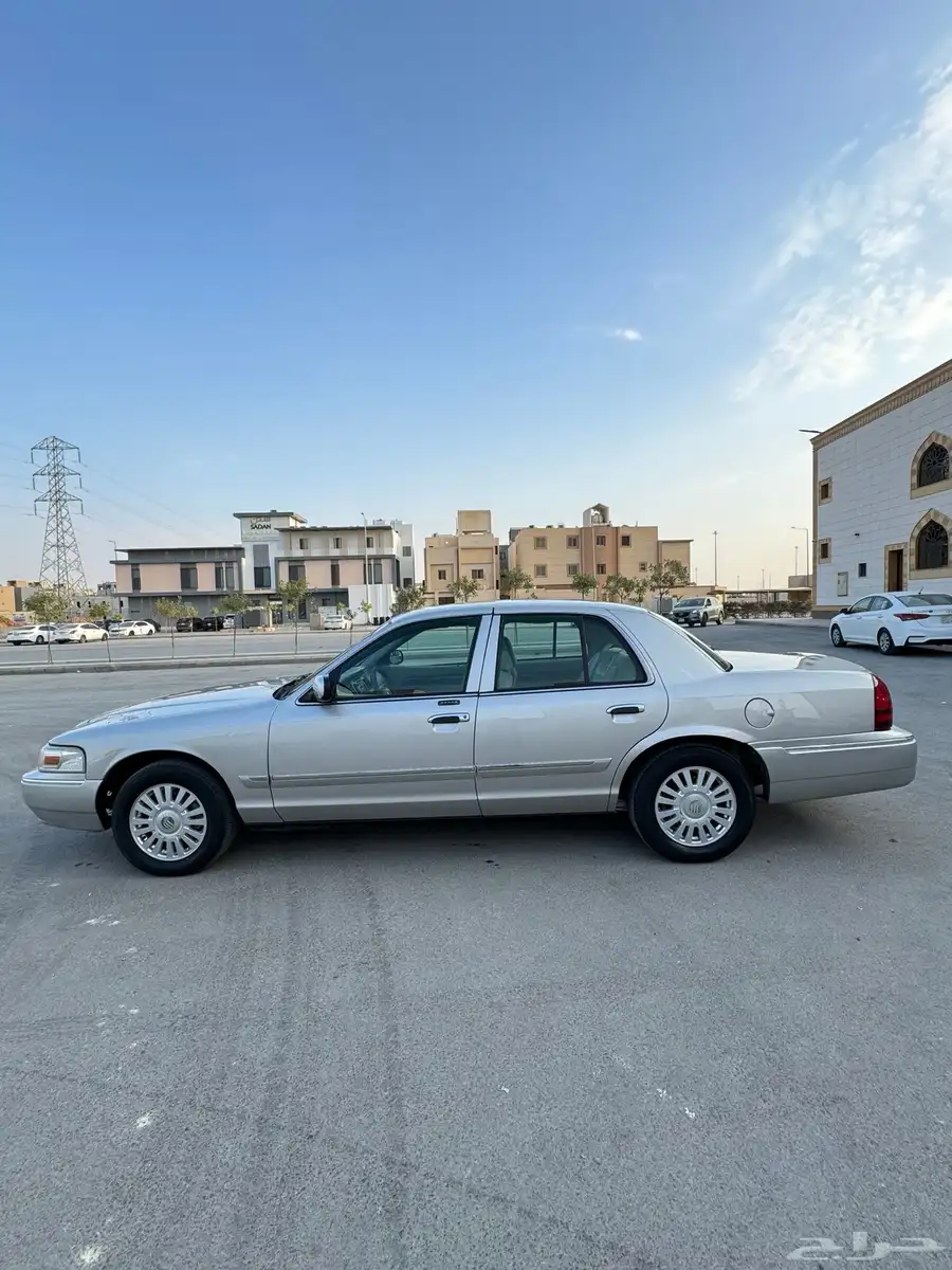 فورد ماركيز 2008 6