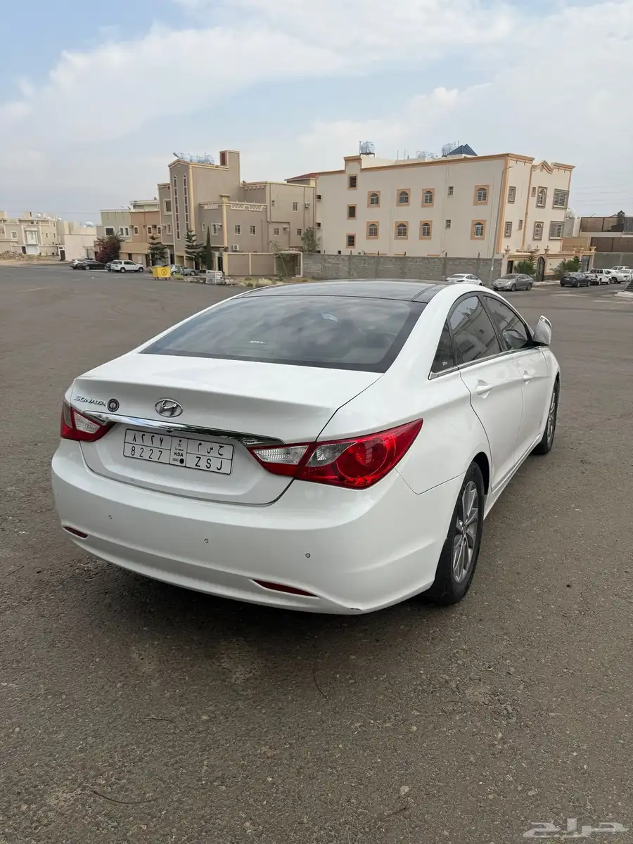 للبيع سوناتا 2014 نص فل 3