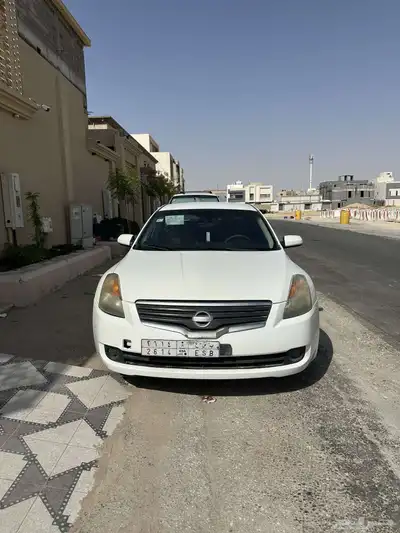 نيسان التيما 2008 1