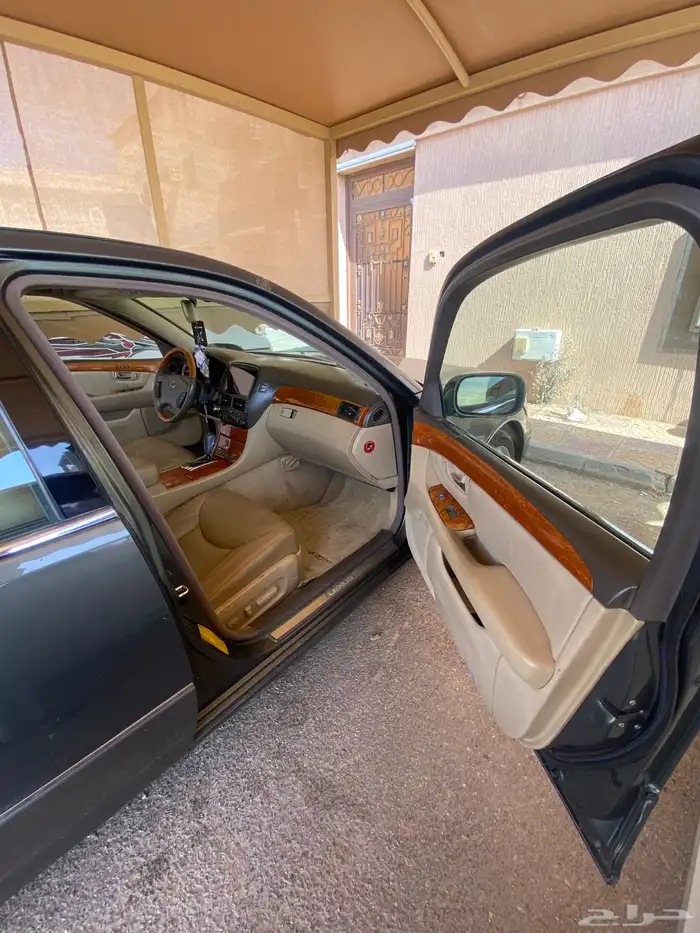 لكزس LS 430 موديل 2004 9
