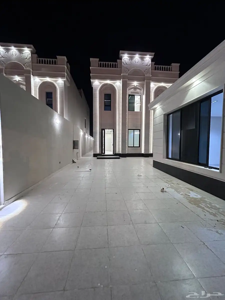 للبيع 4 فلل فاخره جدا 19