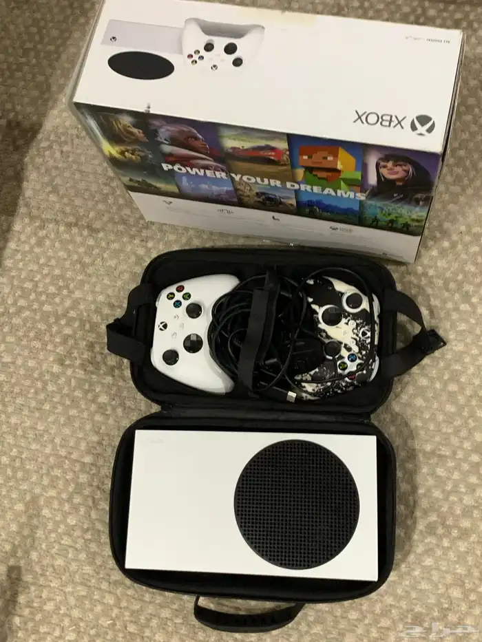 السلام. عليكم اعرض لكم XBOX جديده استخدام شهرين بس 5