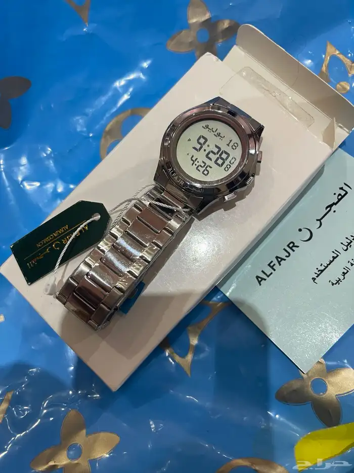 ساعة يد رقمية نسخةمن الفجر مقاومة للماء طراز WR-02 للرجال 7