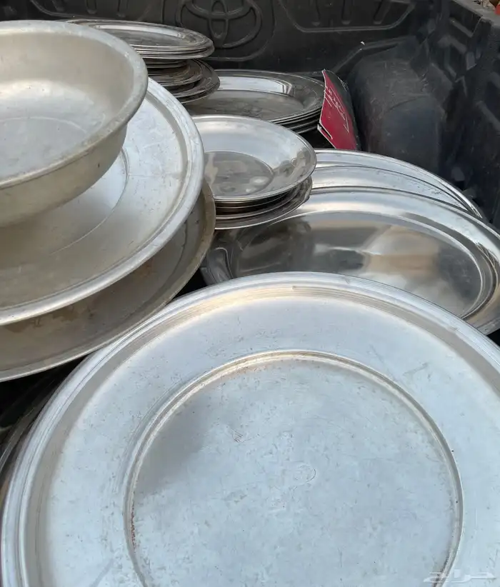 صحون سراويس أستيل و حافضات ميز وبوادي المنيومو قدر ألمنيوم 17