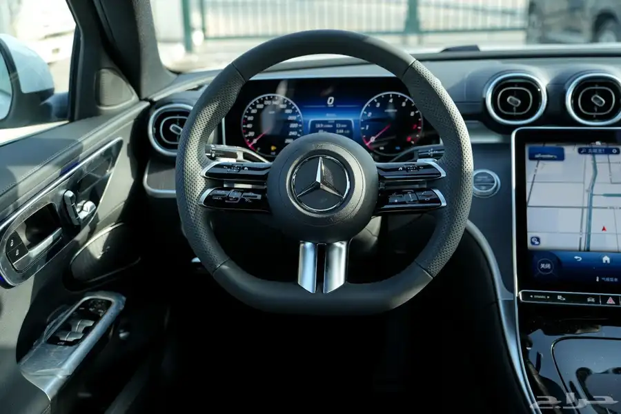 2025 Mercedes-Benz C200L AMG 1.5 جديد اصفار 5