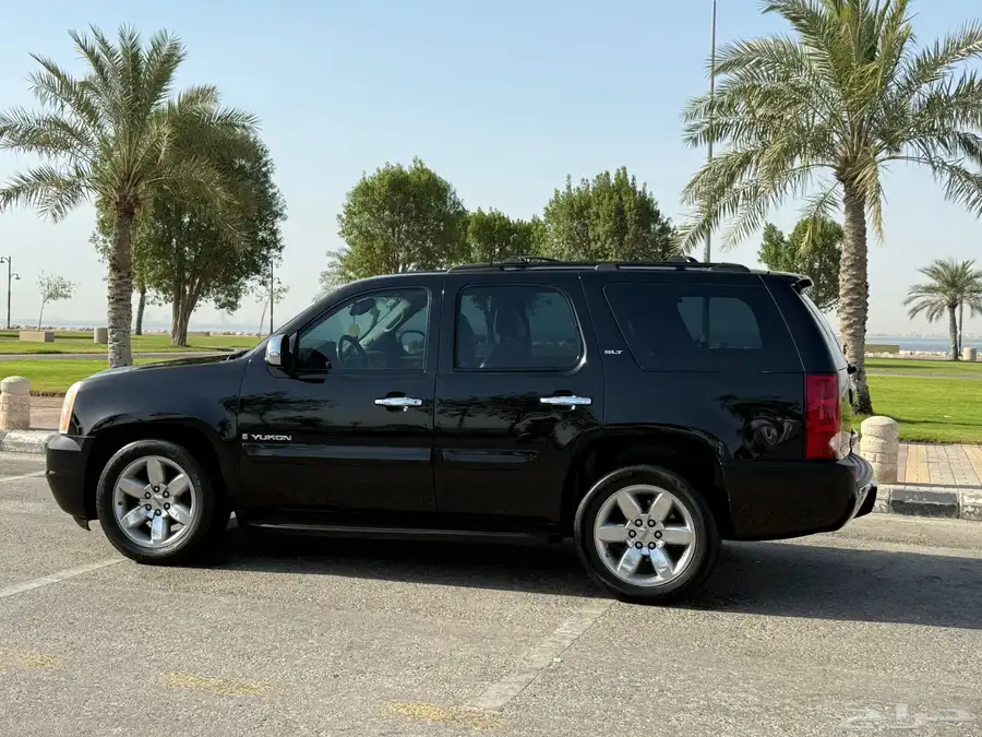 للبيع يوكن SLT 1