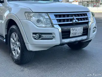 باجيرو 2019 فل كامل نظيفة جدا سعر مخفض 11