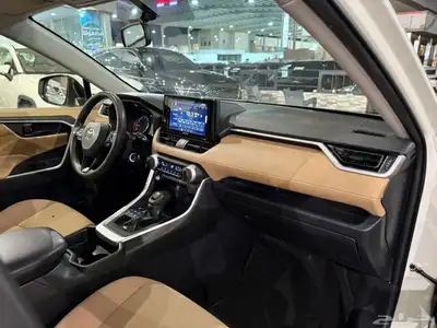 للبيع تويوتا راف فور موديل 2020 دبل . 12