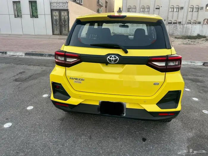 المركبه   تويوتا رايز 2022 3