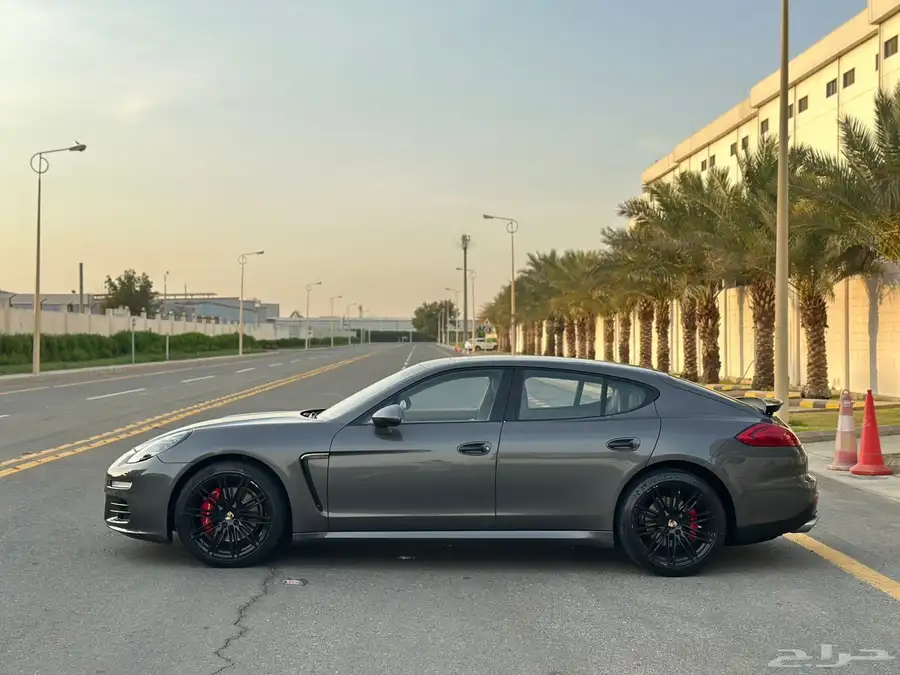 بورش باناميرا 2014 4S 5