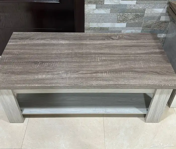 طاوله نضيف مستخدمه 1