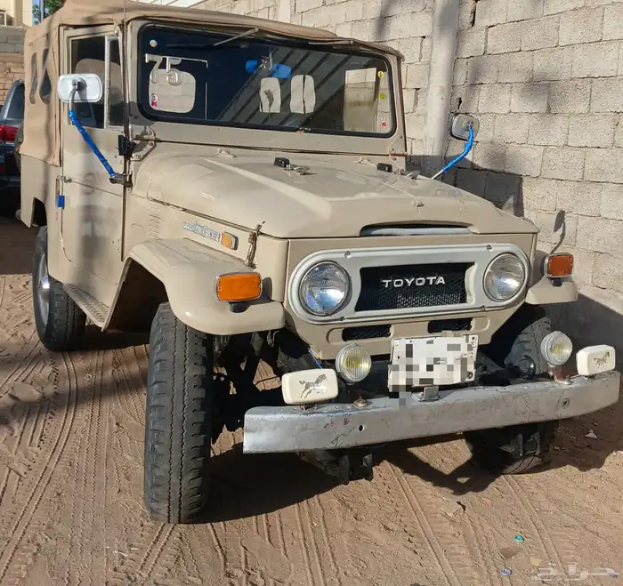 للبيع جيب شراع كلاسيكي مديل 75 من النوادر 1