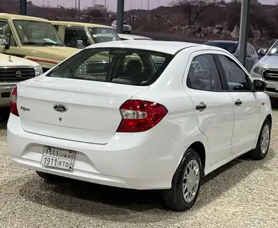 فورد فيجو 2018 4