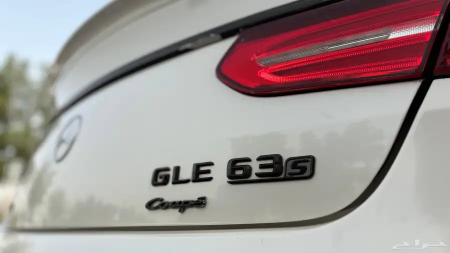 مرسدس GLE63 2016 ( نظيف جدا ) 17