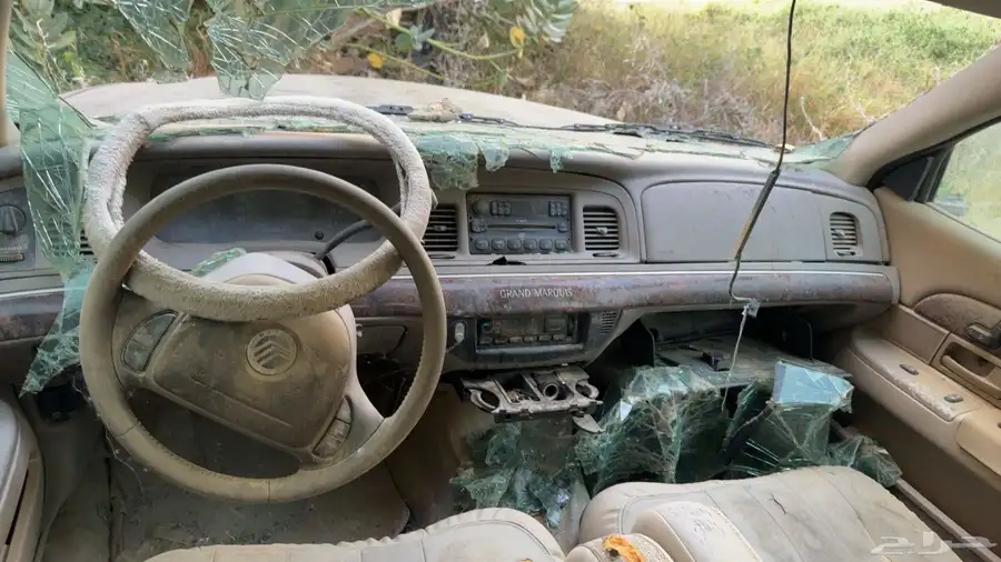 للبيع فورد مركيز مديل 2004 3