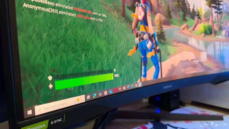 شاشة قيمنق منحنيه ومتحركة 1