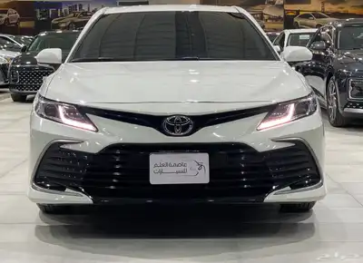تايوتا كامري استاندر 2024 2