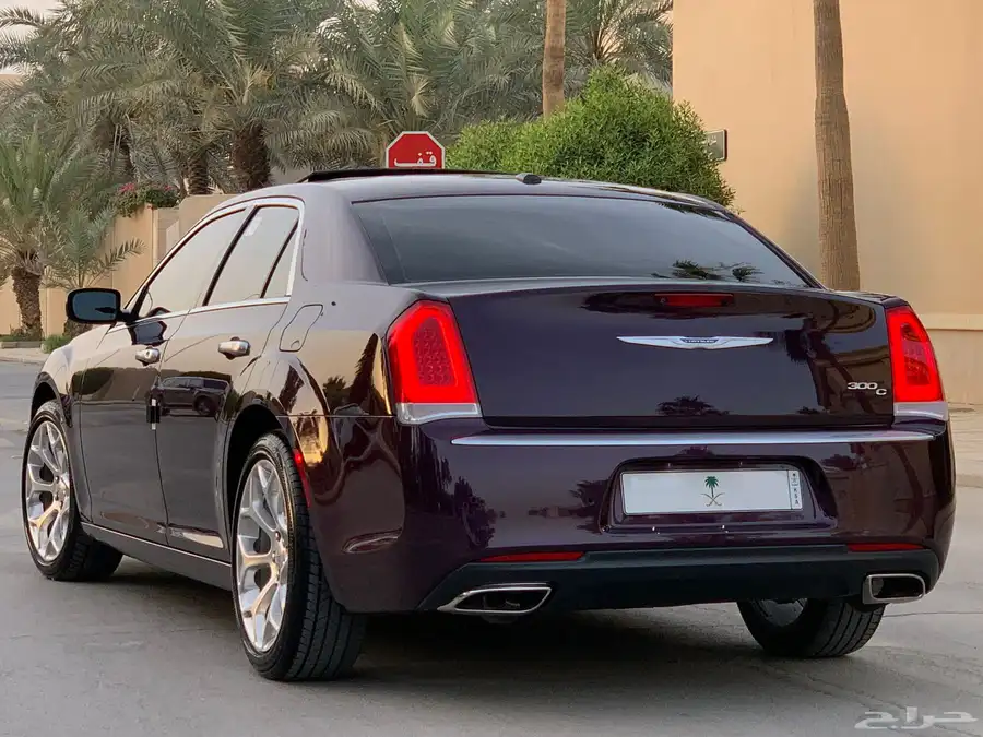 كرايسلر 2021 C300 اكزكتيف فل كامل 22
