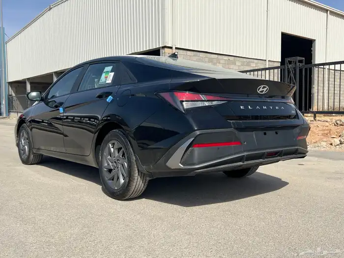 اقل سعر بالمملكة هونداي النترا سمارت بلص موديل 2026 سعودي 17