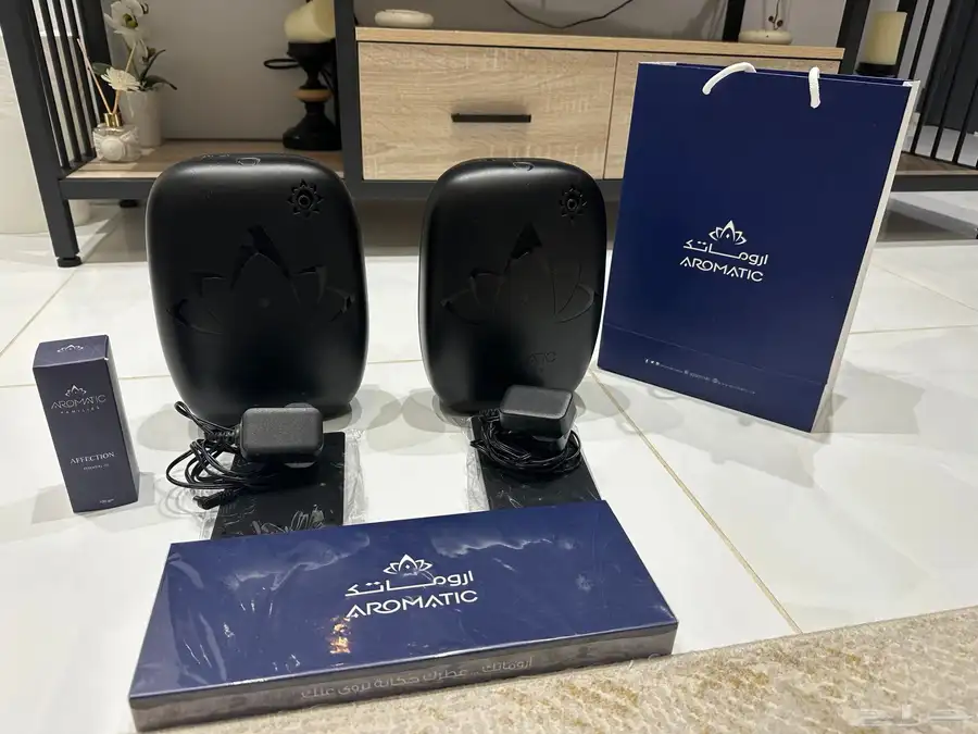 جهازين ارومتيك موديل AF300 مع زيوت عطريه 2