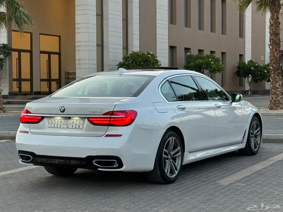 بي ام دبليو مديل 2019 فل كامل 730 4