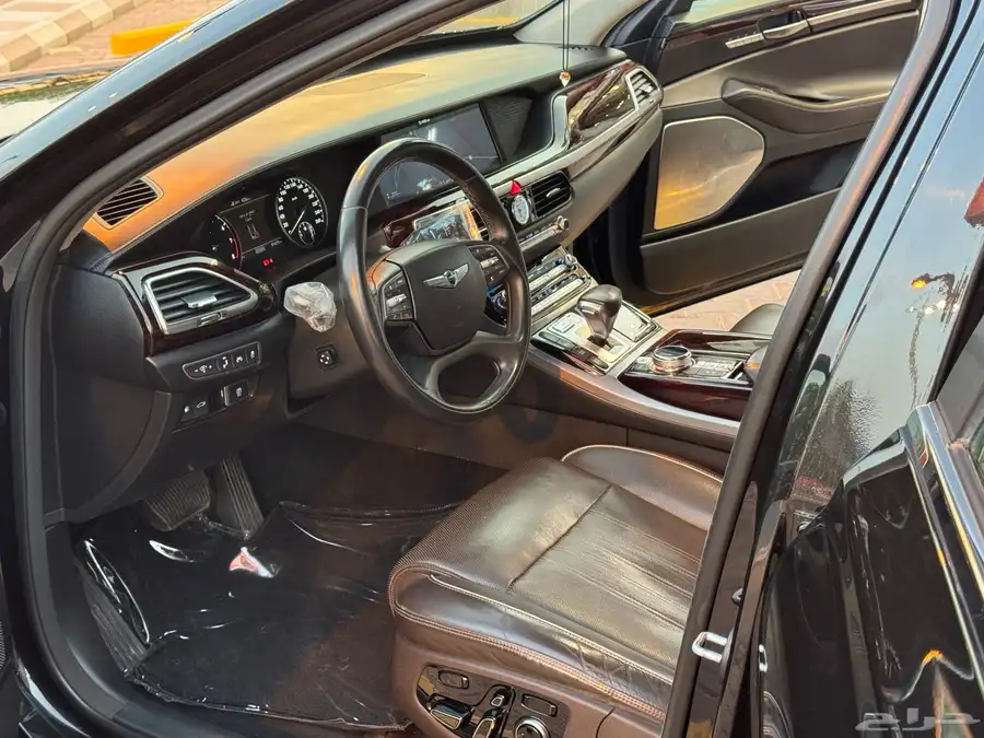 جينسس G90 2018 رويال فل كامل V8 21