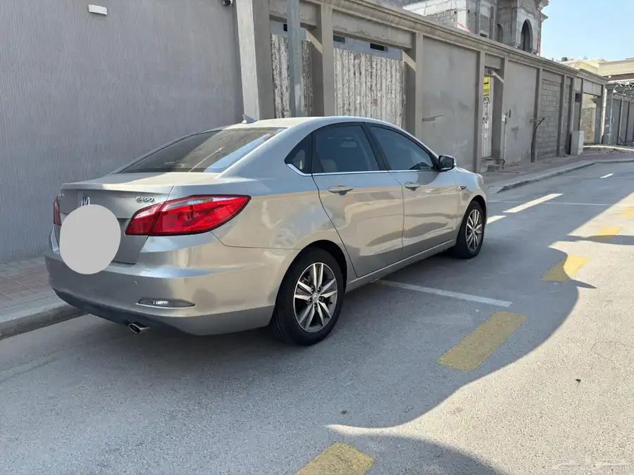 سيارة شانجان 2