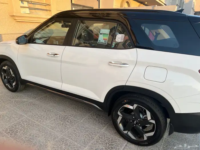 Creata Grand 7 Seater 0
