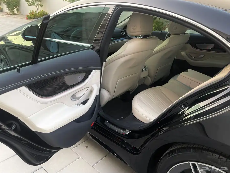 مرسيدس CLS350 29