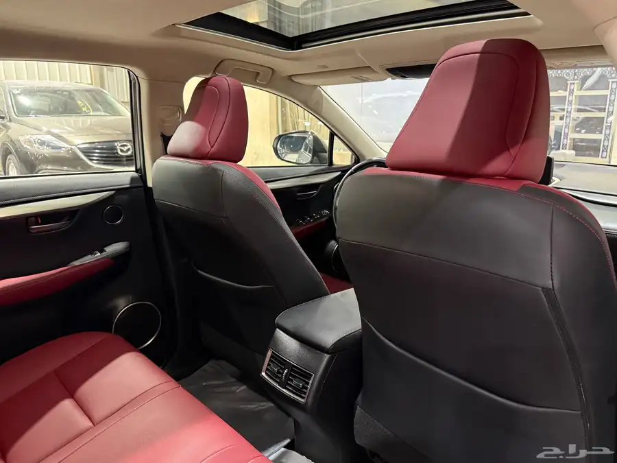 لكزس 2020 NX 300 فل كامل (بحالة ممتازة) 9