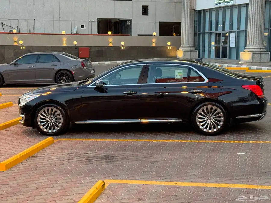 جينسس G90 2018 رويال فل كامل V8 12