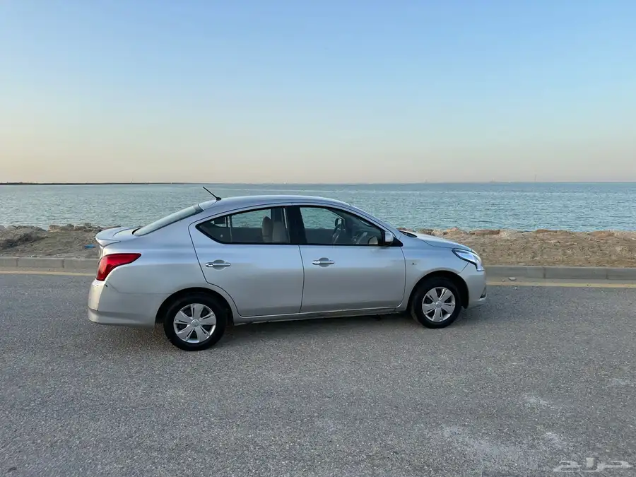 للبيع نيسان صني 2018 NISSAN Sunny 5