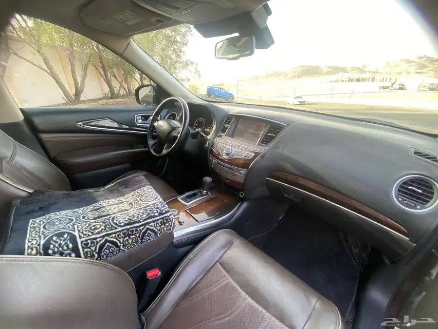 انفنتي QX60 موديل 2015 للبيع المستعجل 5