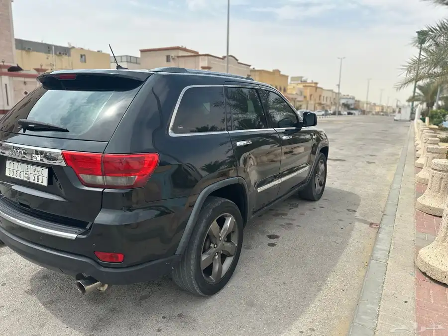 جيب شروكي اوفرلند فل كامل 10