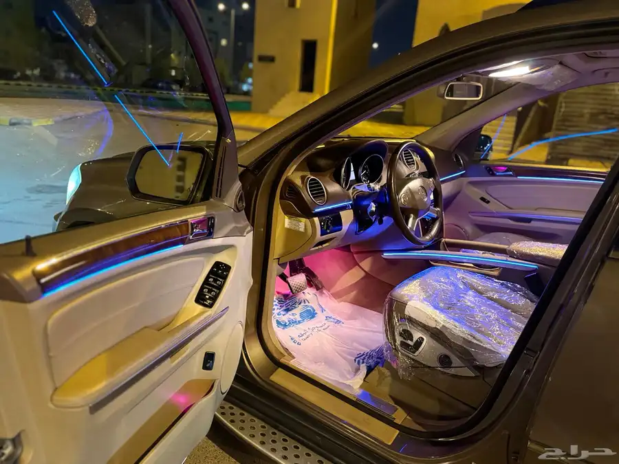 مرسيدس جيب GL450 class فل كامل بحالة الوكالة للبيع بسعر مغر 43