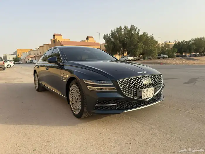 للبيع جينيسيس 2023 رويال G80 3