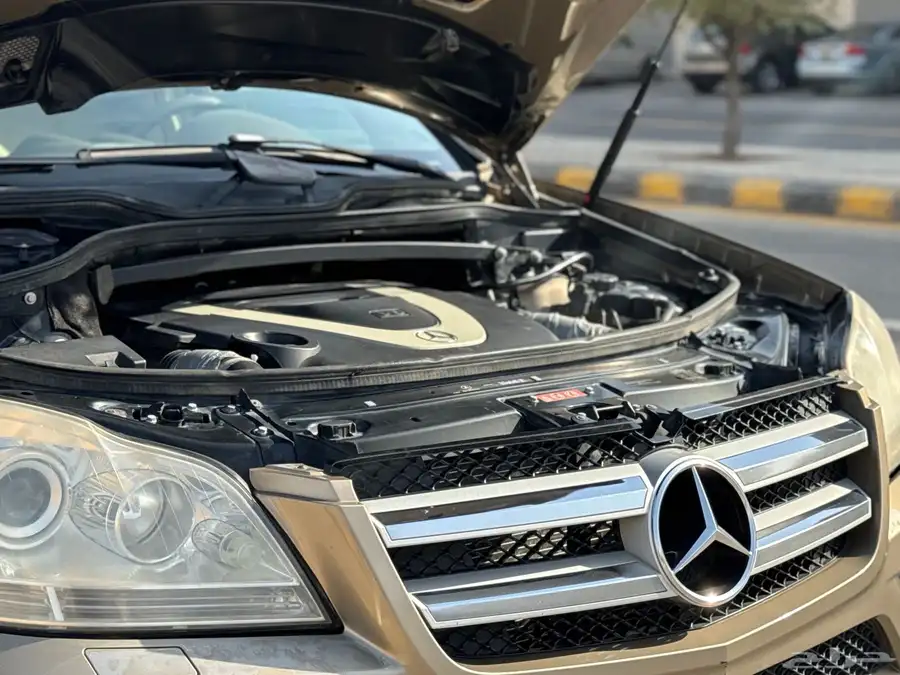 مرسيدس جيب GL450 class فل كامل بحالة الوكالة للبيع بسعر مغر 5