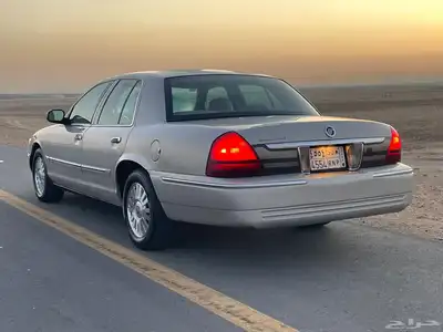 فورد جراند ماركيز 2007 فل كامل ( سمني ) نظيف للبيع 5