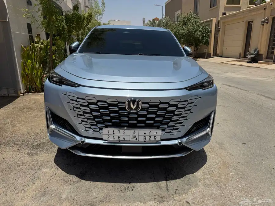 يوني كي 2025 ازرق سماوي استخدام خفيف 3